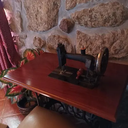 Casa De Penim פארדס דה קורה